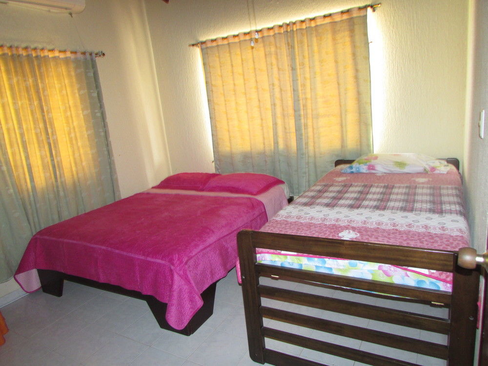 Posada Hostal Miss Marlly San Andres  Bagian luar foto